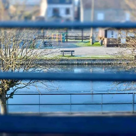Chez Clara, Au Bord De La Lesse Han-sur-Lesse